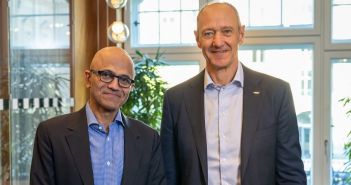 Siemens und Microsoft revolutionieren die Zusammenarbeit von Mensch und (Foto: Microsoft)