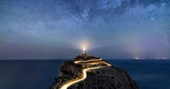 Generative Chatbots verändern Suchverhalten radikal jetzt auf GEO (Foto: AdobeStock - Donald - 514307385)