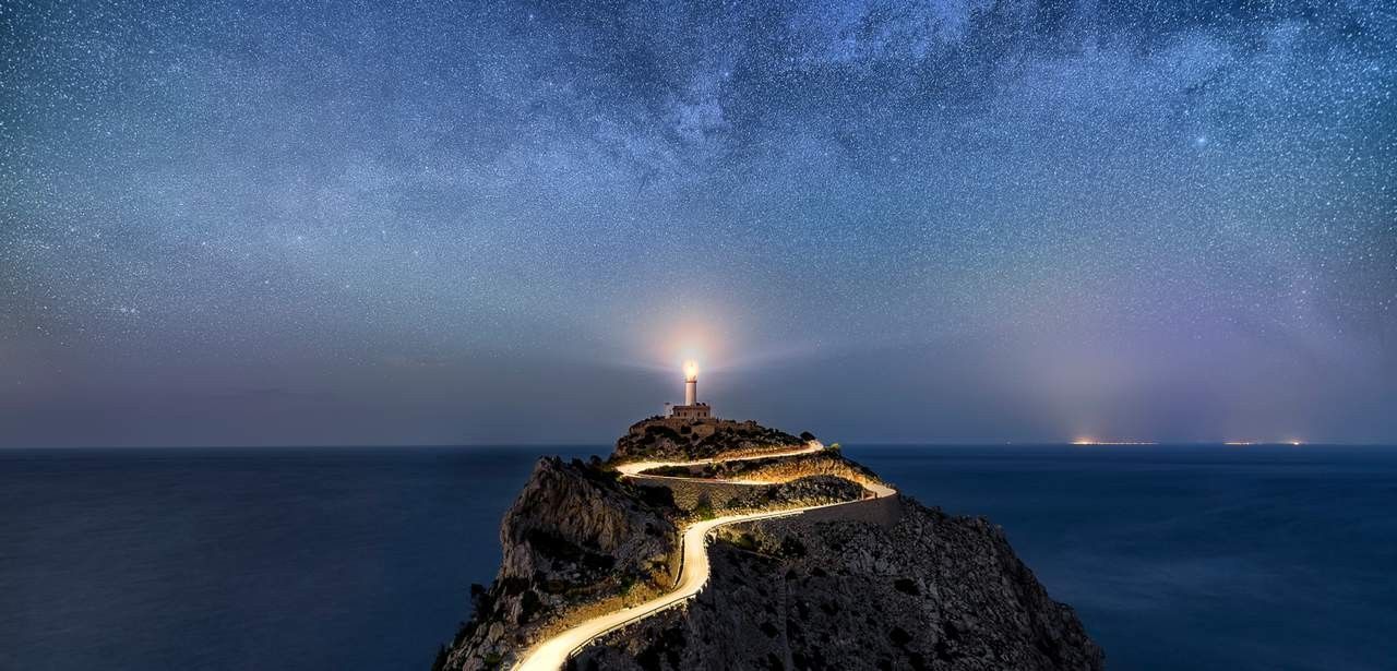 Generative Chatbots verändern Suchverhalten radikal jetzt auf GEO (Foto: AdobeStock - Donald - 514307385)